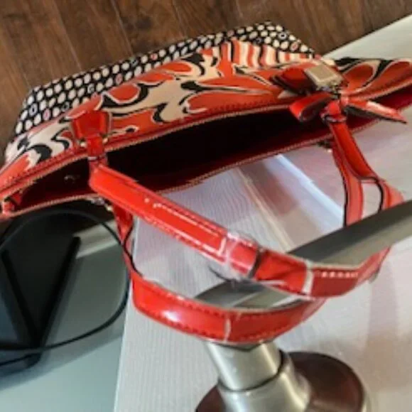 Coach Purse - Picture 3 of 3